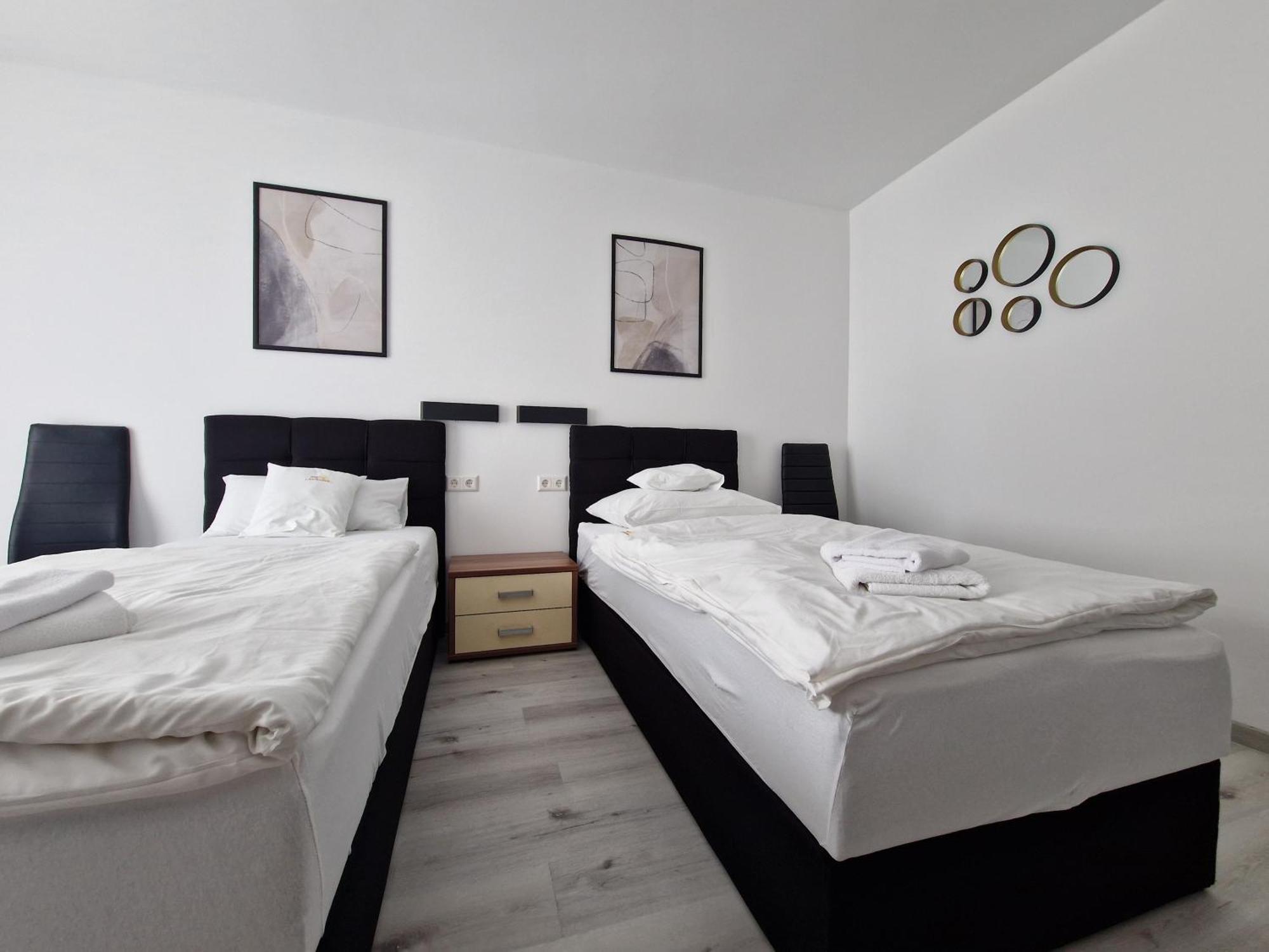 Hotel Am Kurpark Бад Вимпфен Екстериор снимка